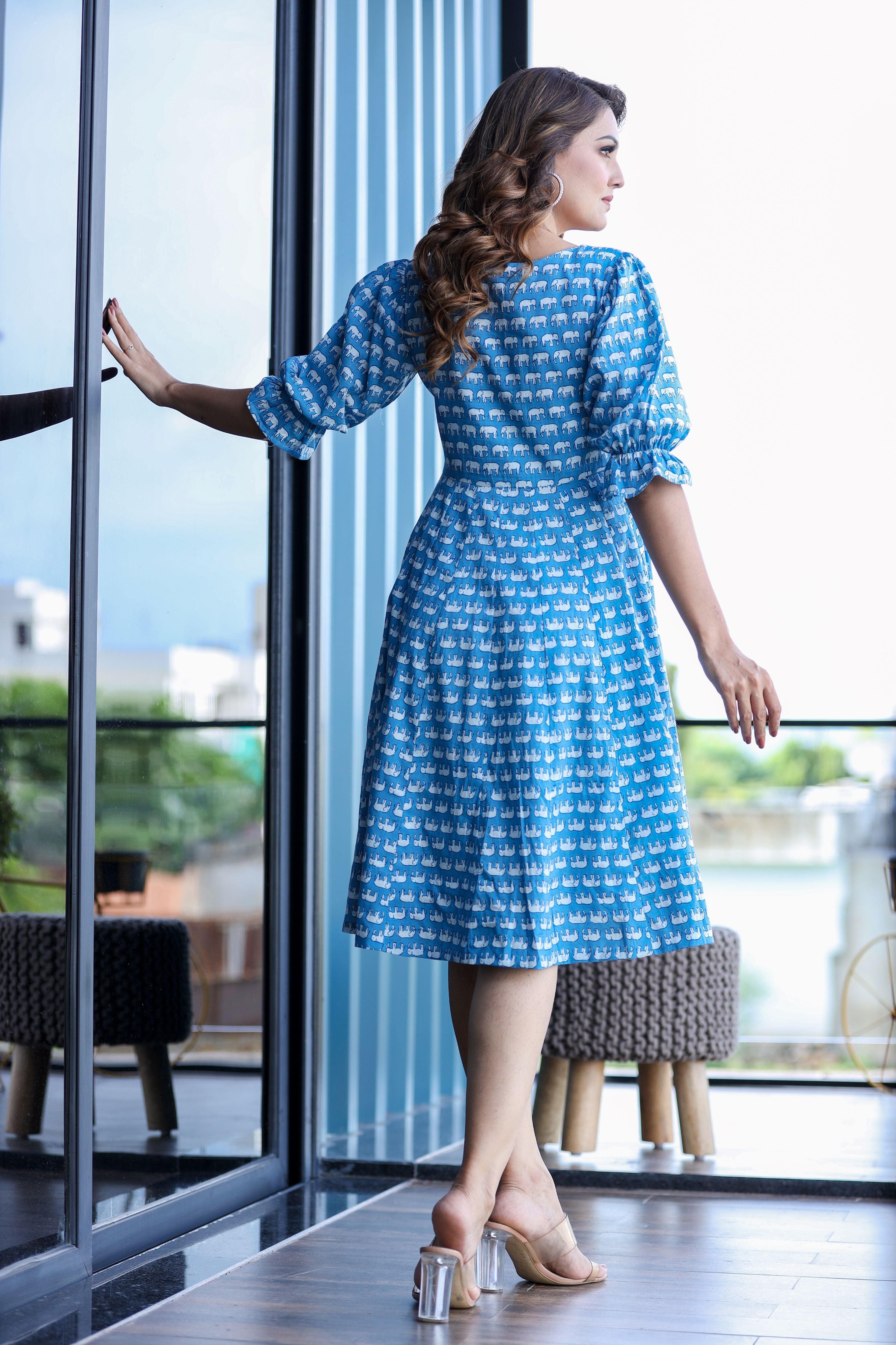 Blue Elephant Print Midi Dress with Puff Sleeves