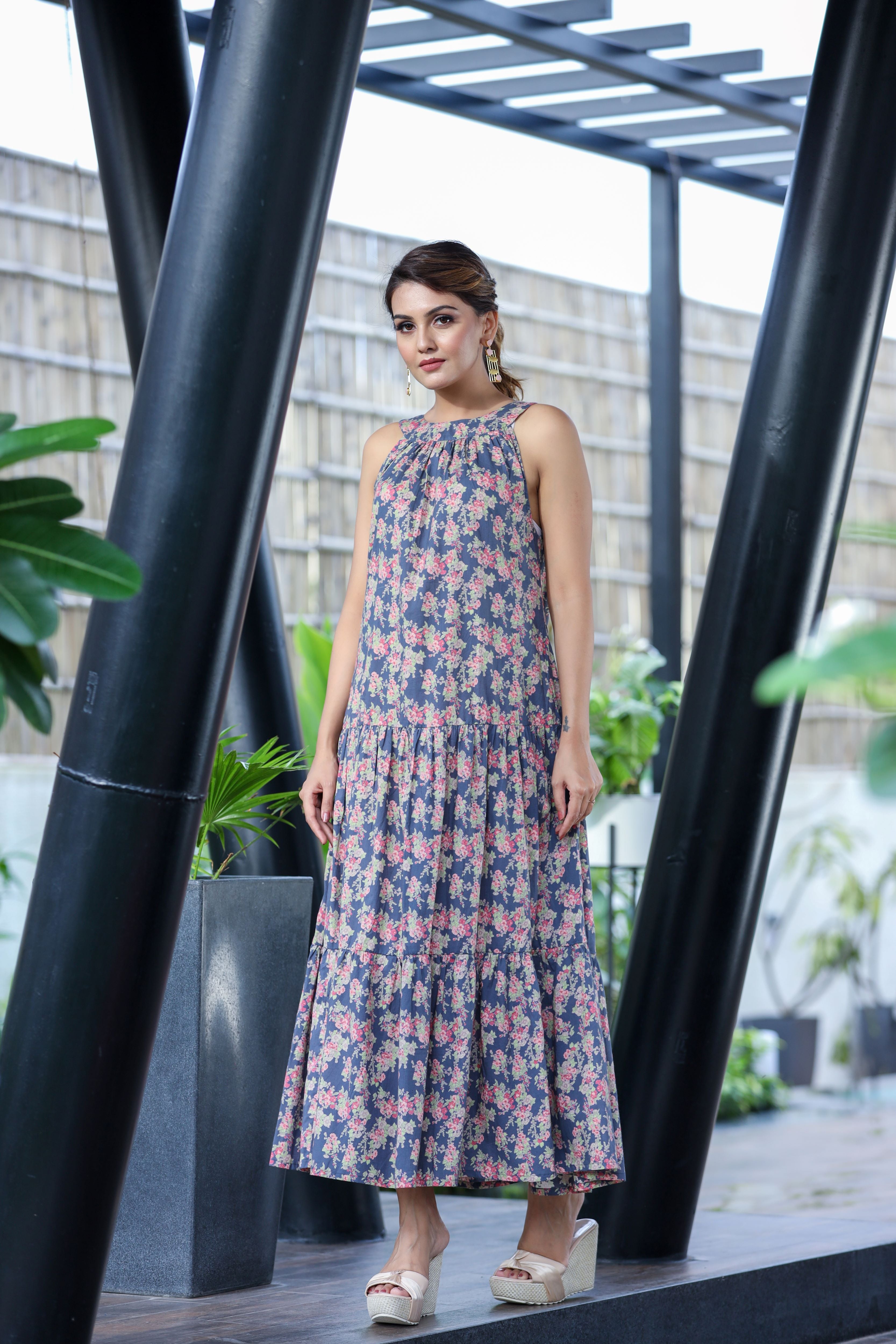 Floral Print Halter Neck Maxi Dress.