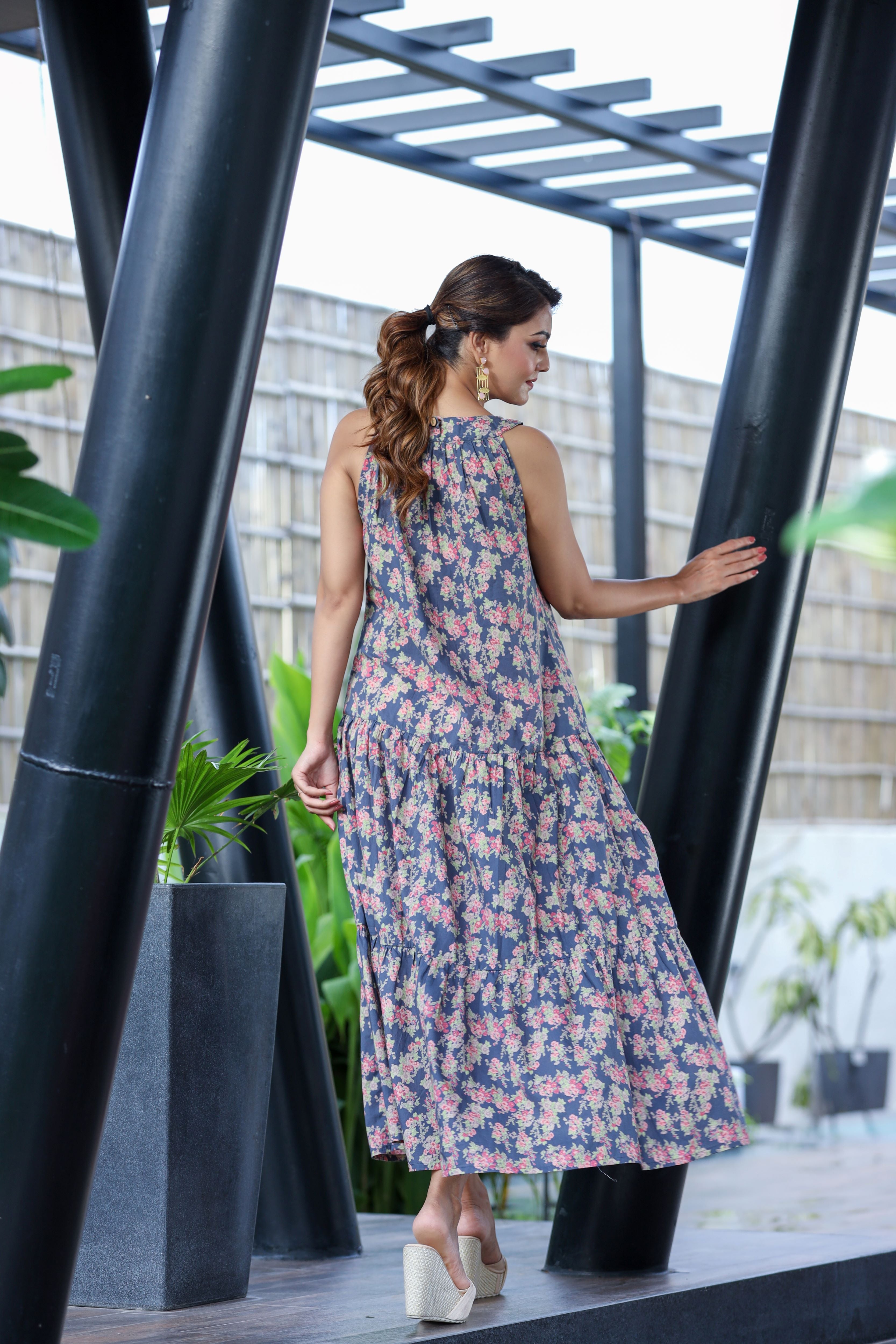 Floral Print Halter Neck Maxi Dress.